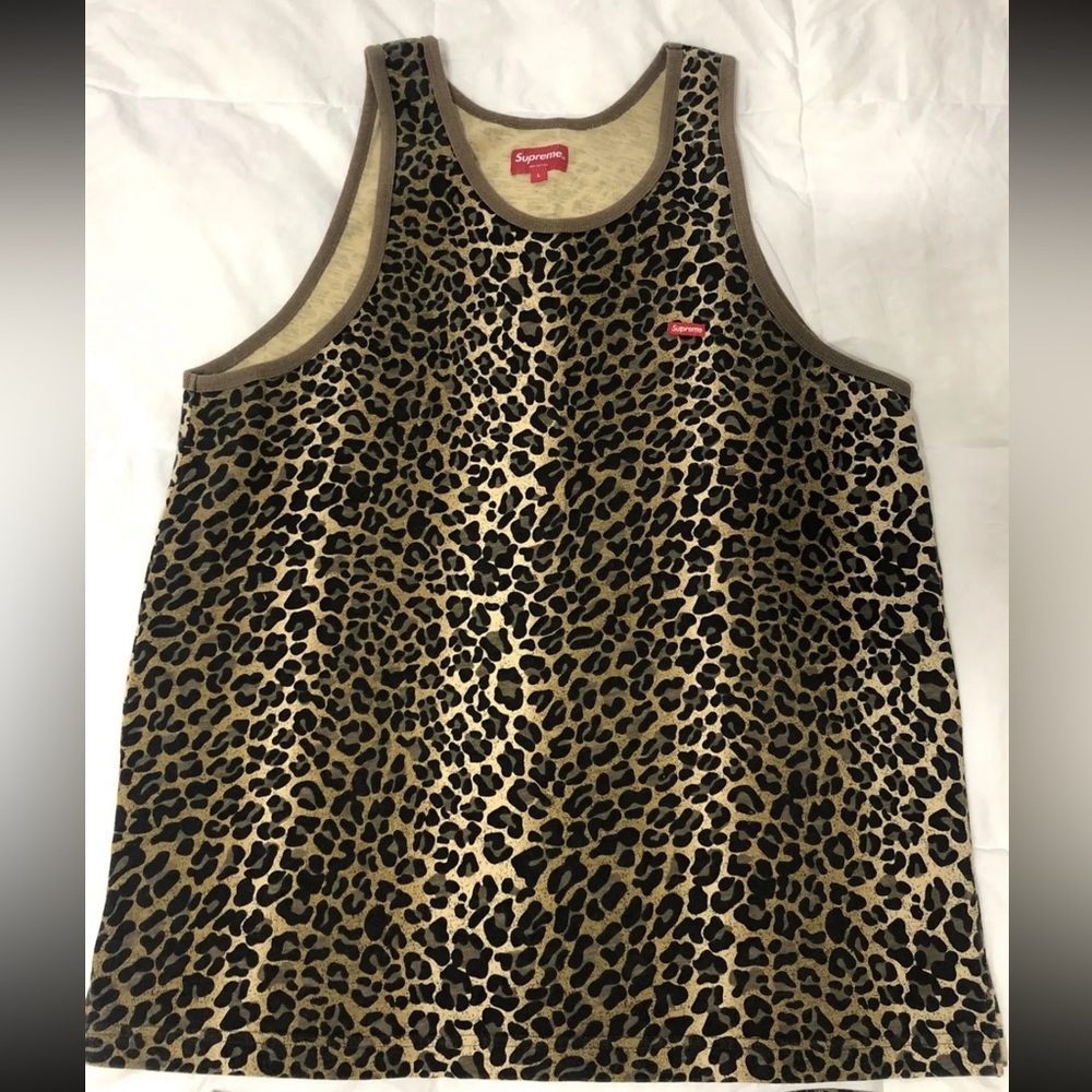 Supreme - Picture 3 of 11